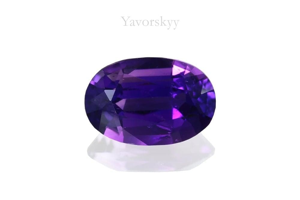 A top view picture of 0.45 ct Amethyst oval