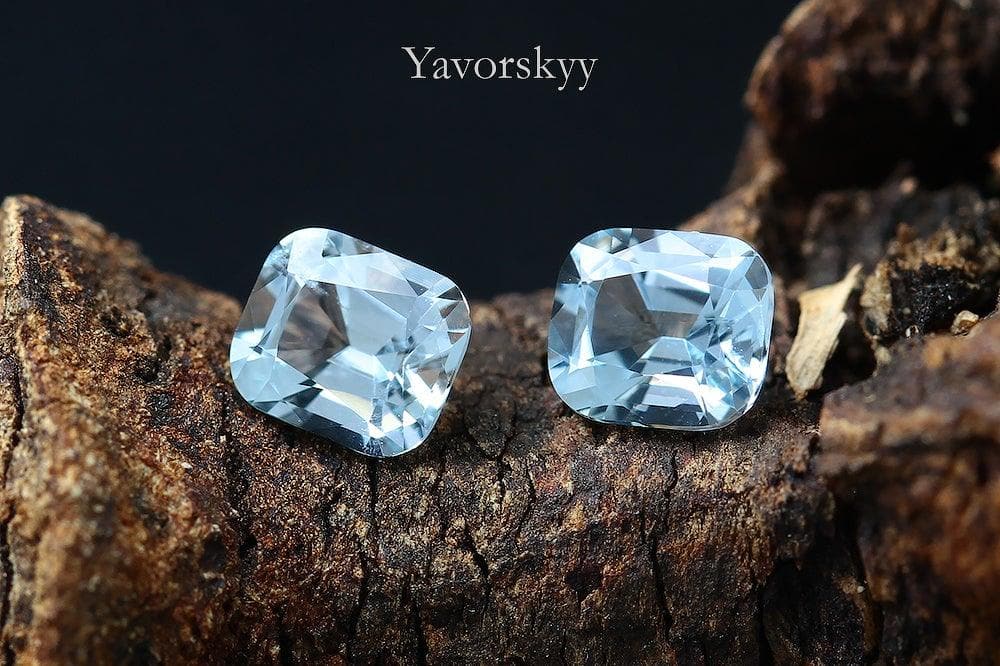 Top view photo of aquamarine 0.68 carat pair