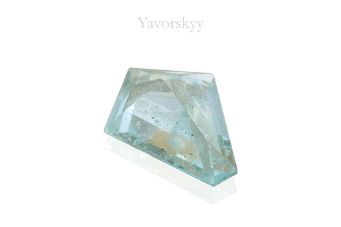 Photo of bottom view of aquamarine 1.67 cts
