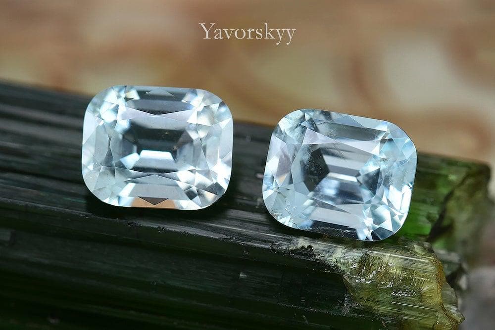 Top view photo of  aquamarine stone 1.82 carats pair