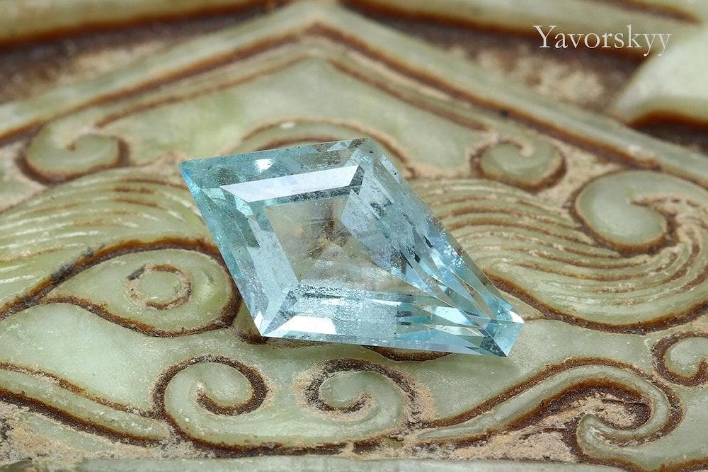 Front view image of aquamarine 3.65 carats