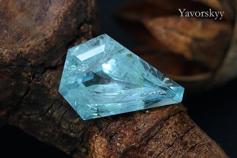 Top view photo of aquamarine 4.89 cts