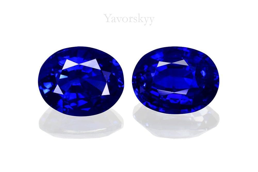 Matched pair blue sapphire oval 3.17 carats front view photo