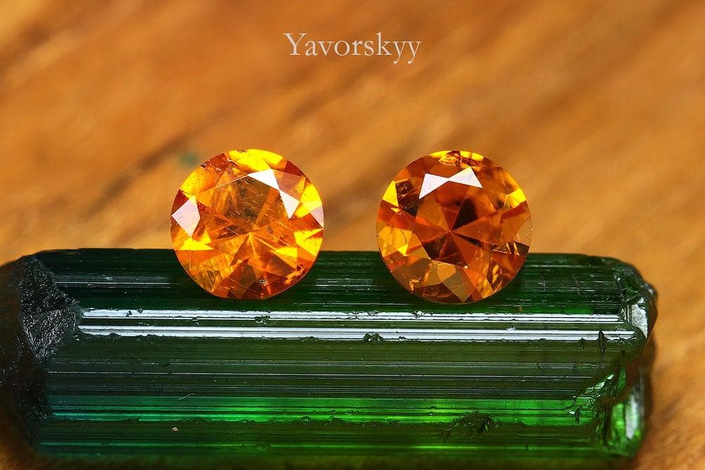 Top view photo of clinohumite 0.95 carat pair