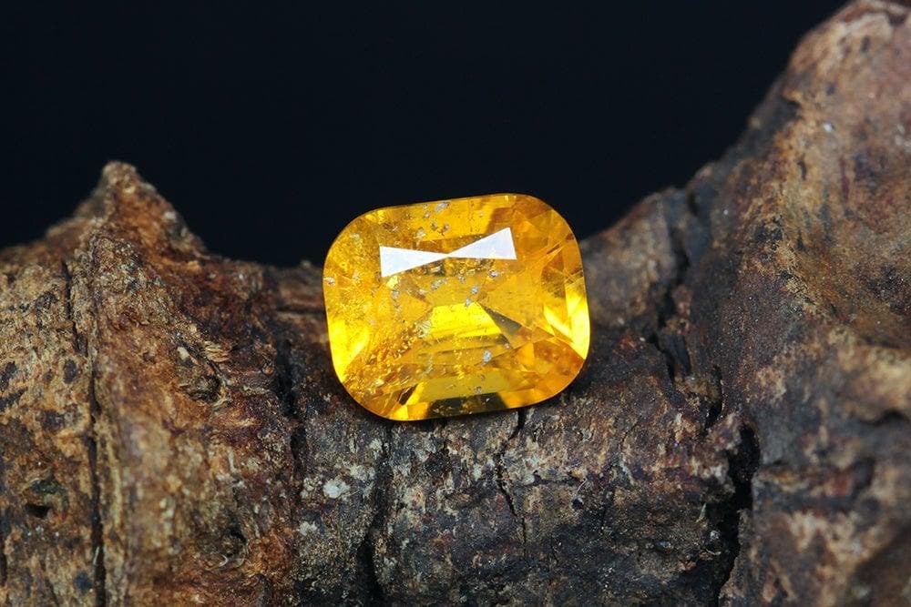 Natural clinohumite 1.28 carats