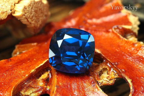 Cobalt Blue Spinel 3.29 cts - Yavorskyy