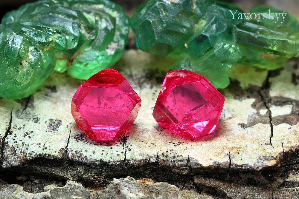Crystal Red Spinel Burma 3.08 cts / 2 pcs - Yavorskyy