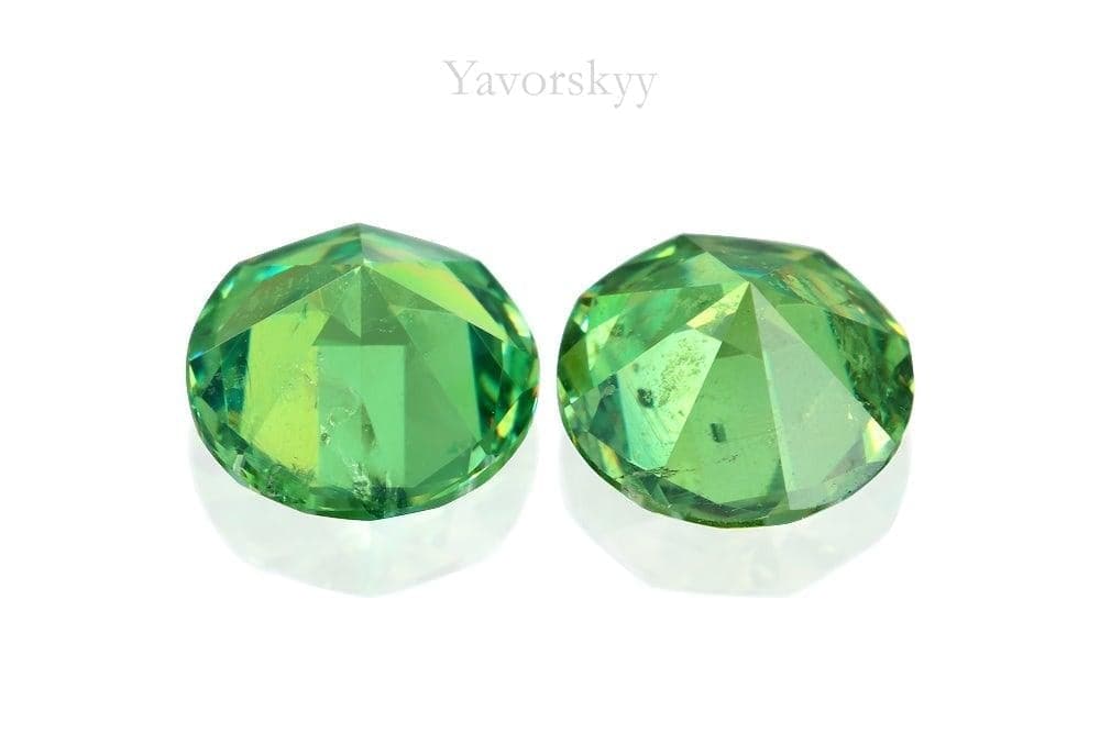 Match pair of demantoid round 2.49 cts back side image