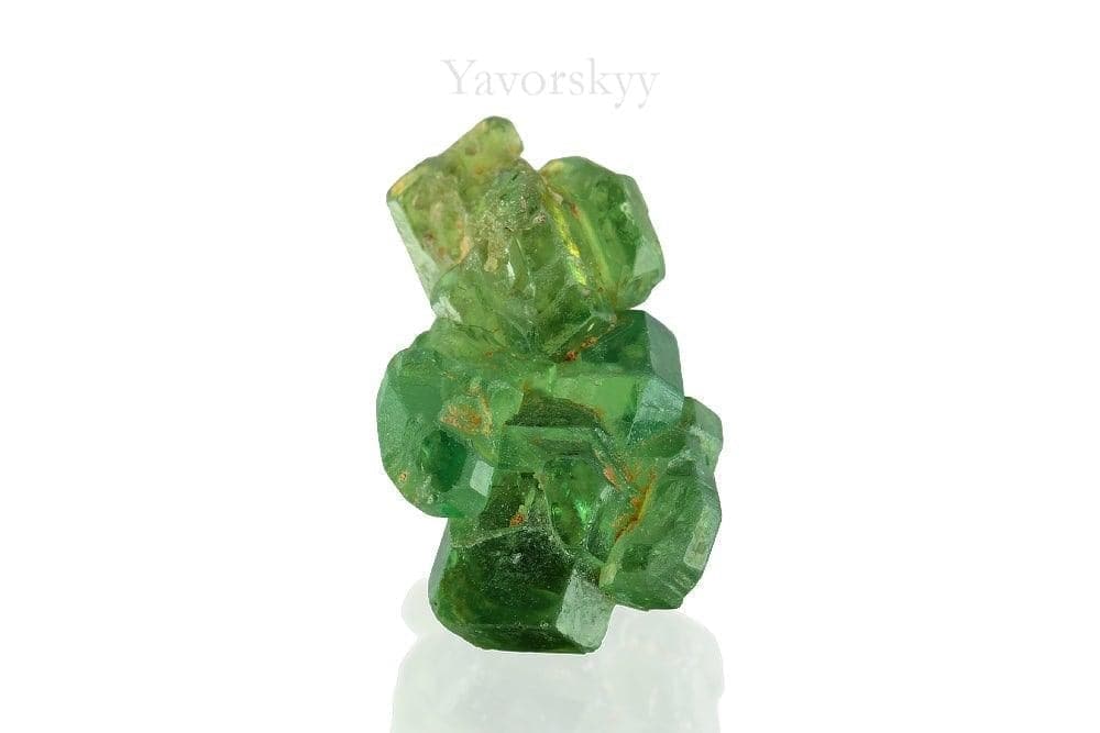 The picture of demantoid 10.62 cts front view