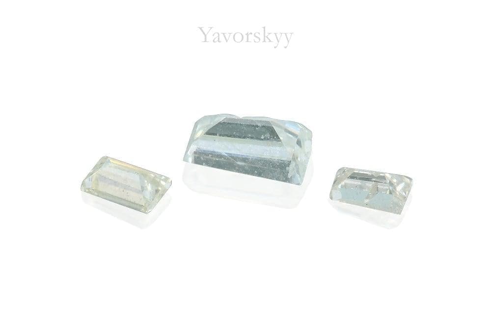 Bottom view picture of diamonds 0.05 ct