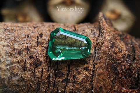 Natural green tourmaline 0.29 carat