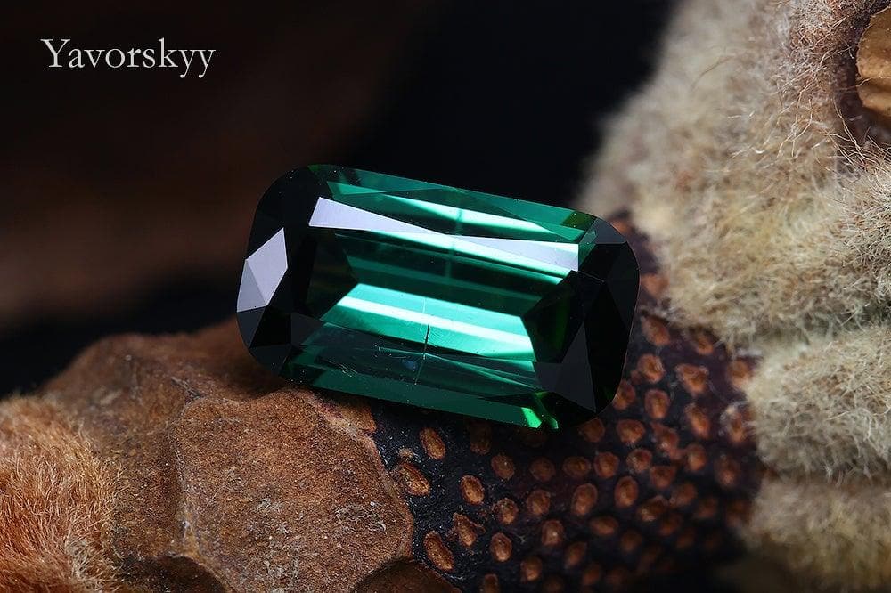 Top view photo of green tourmaline 1.98 carats