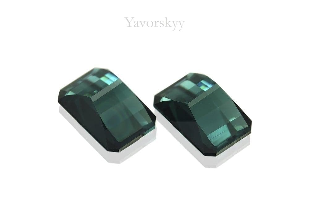 Belle Tourmaline Naturelle Du Mozambique - 2.46 Carats, Ovale, Multicolore - Non Chauffée