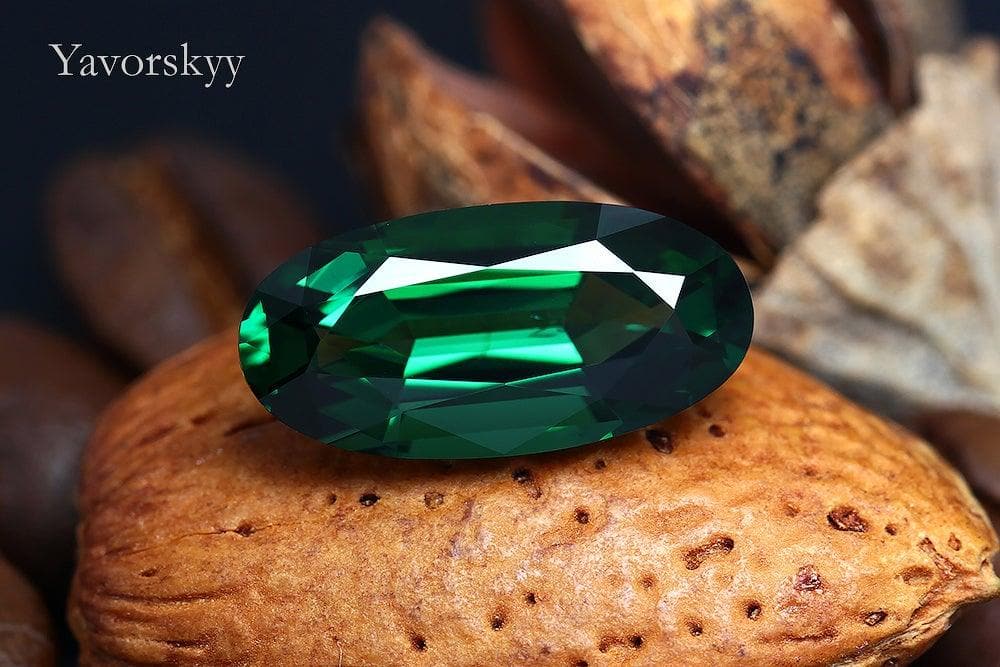 Top view photo of green tourmaline 3.20 carats
