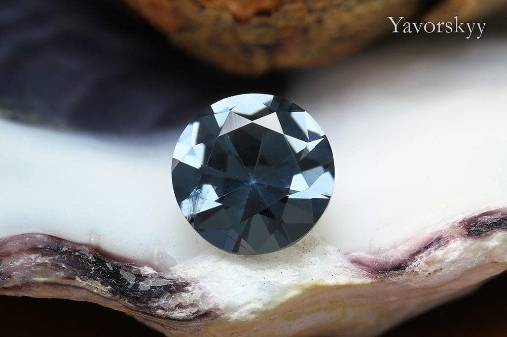 Greyish-blue spinel for sale