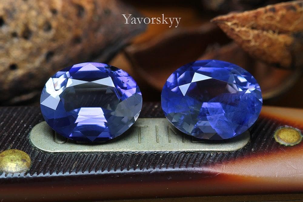 Iolite blue color