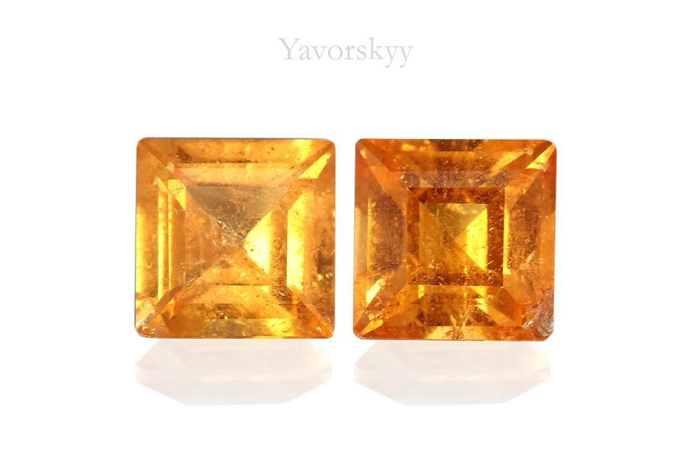 A pair of mandarin garnet square 1.11 cts front view image