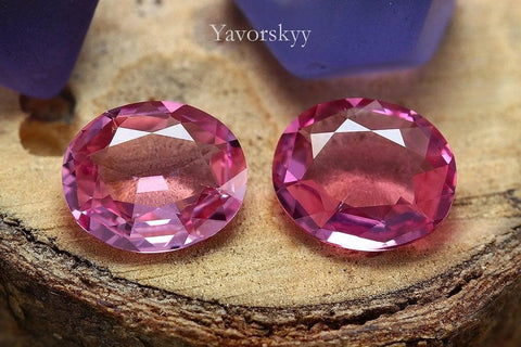 Image of oval pink spinel 2.61 cts matched pair