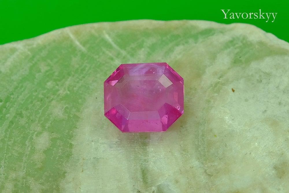 Pink Sapphire 2.10 cts - Yavorskyy