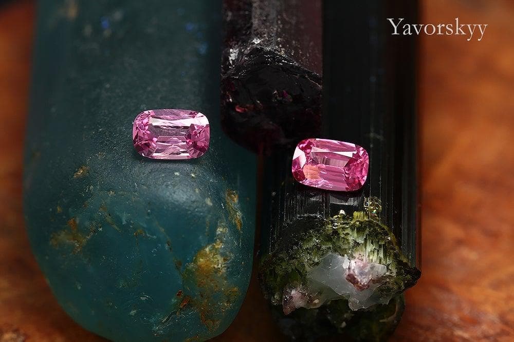 1.86 carats pink spinel front view image