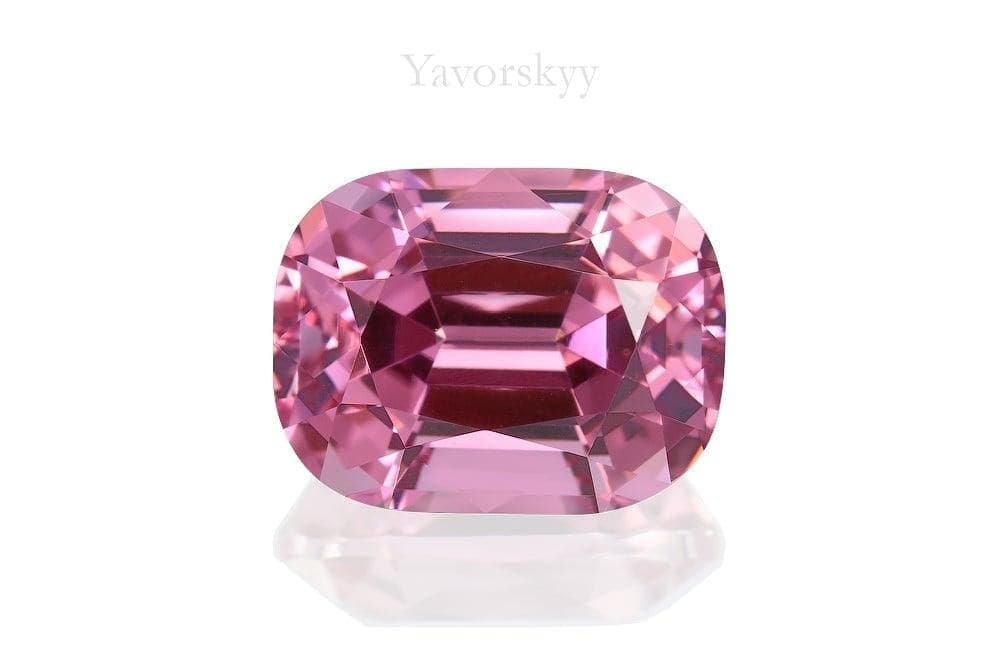 Cushion shape spinel 1.95 carats front view image