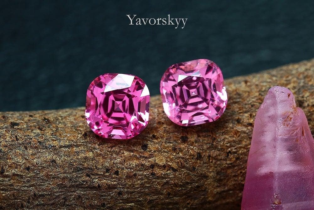 Photo of top view of pink spinel 2.31 cts pair