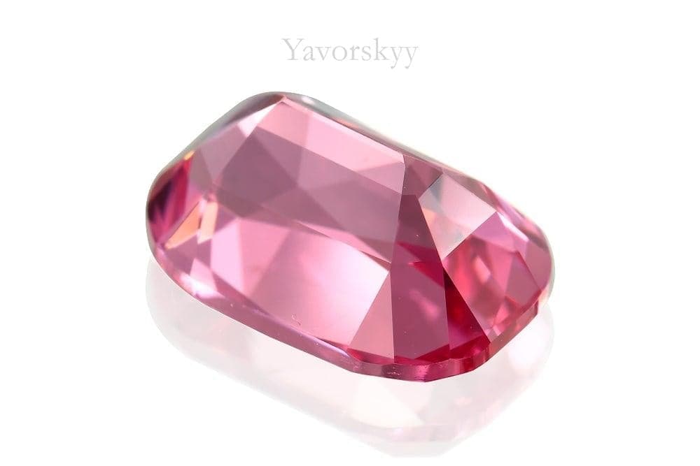 Photo of a beautiful pink spinel 2.35 cts