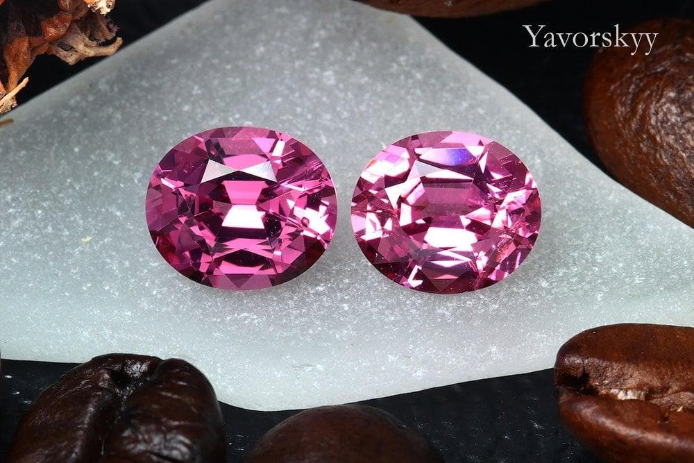 Matched pair pink spinel oval 2.43 carats front view photo