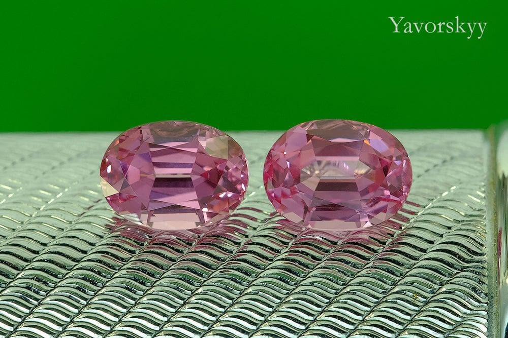 A match pair of pink spinel oval 5.15 cts front view photo