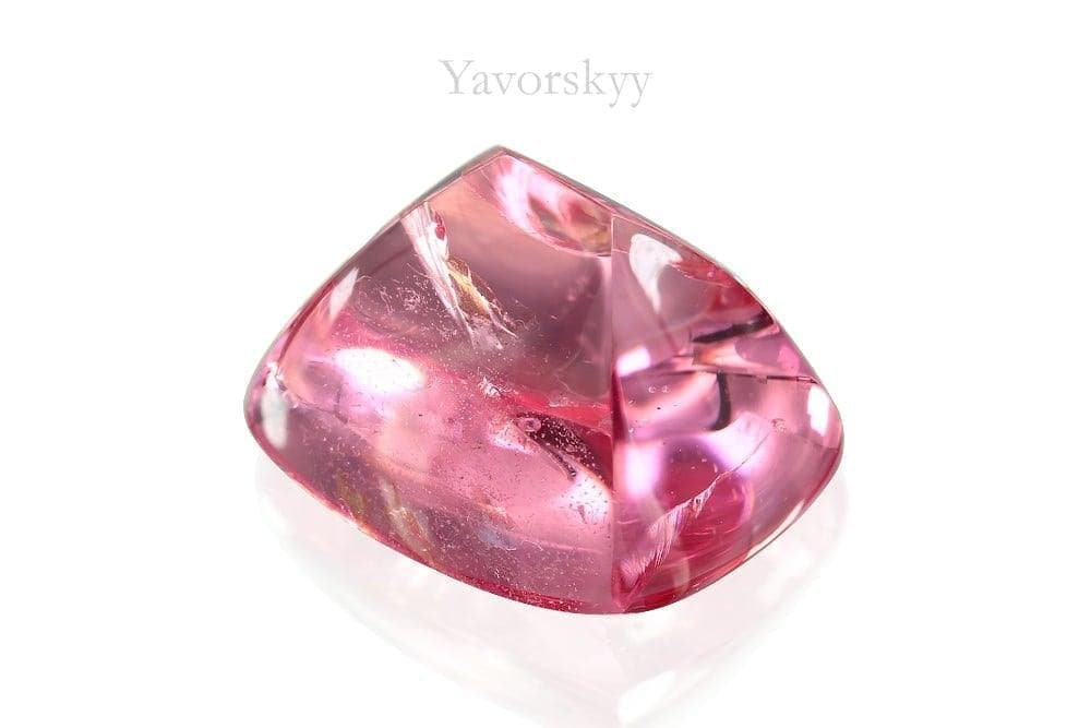 Cabochon pink spinel 