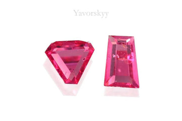 Pinkish-Red Spinel 0.17 ct / 2 pcs