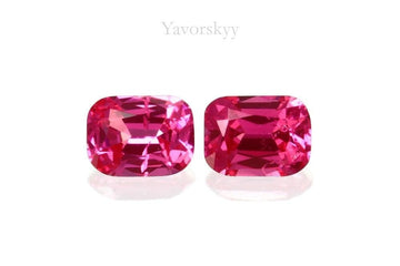 Pinkish-Red Spinel 0.24 ct / 2 pcs