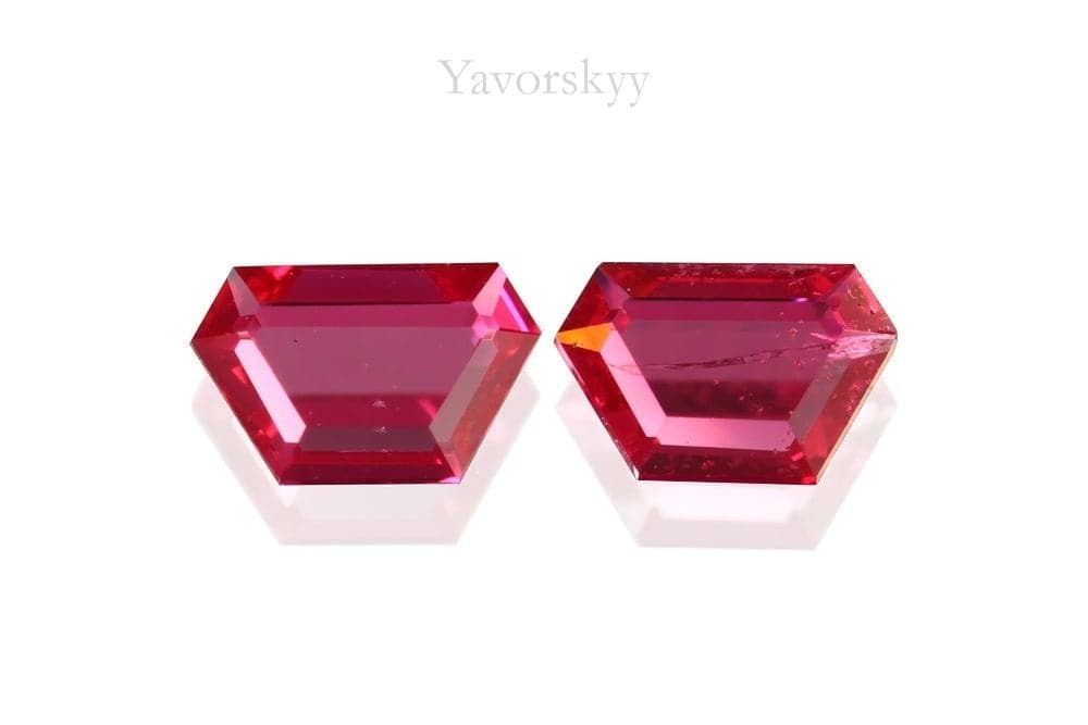 A matched pair of pinkish-red spinel  0.27 carat front view picture