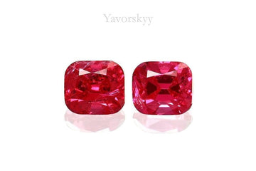 Pinkish-Red Spinel 0.28 ct / 2 pcs