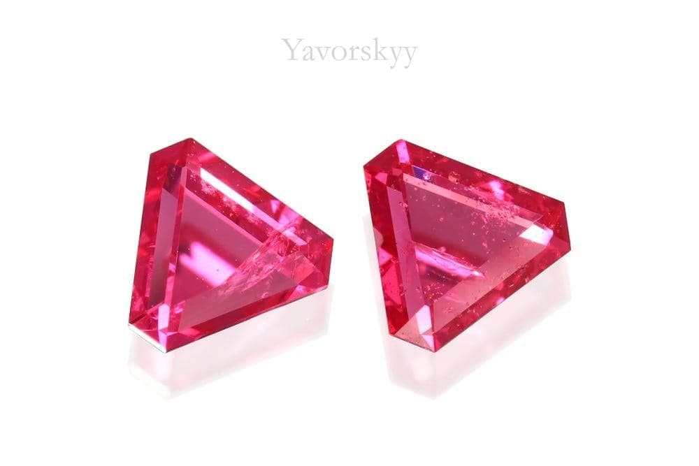 Photo of bottom view of pinkish-red spinel 0.28 ct matched pair