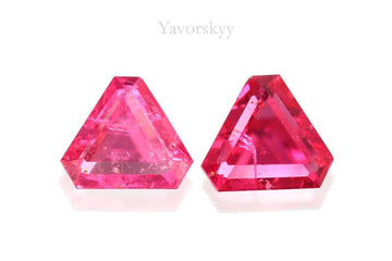 Pinkish-Red Spinel 0.29 ct / 2 pcs