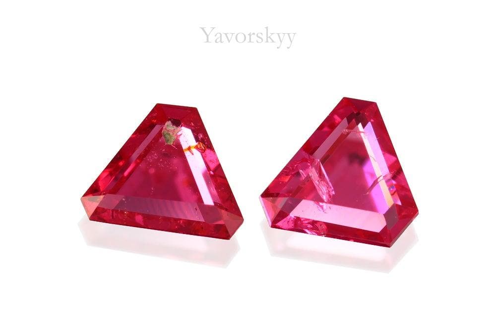 Photo of bottom view of pinkish-red spinel 0.34 ct matched pair