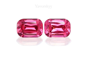 Pinkish-Red Spinel Mansin (Mogok) 0.71 ct / 2 pcs