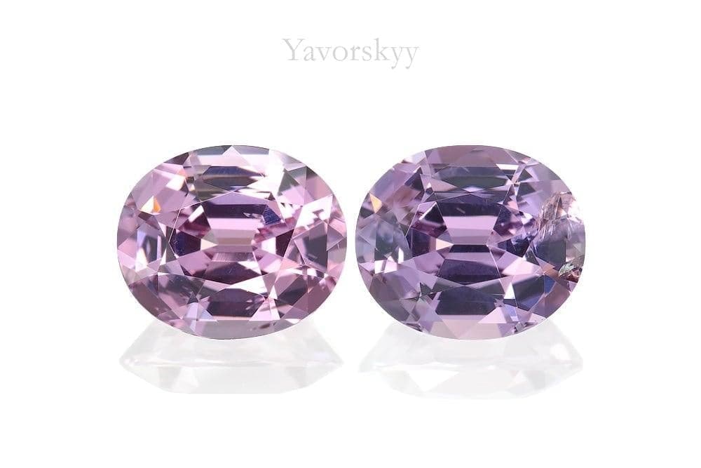 Top view picture of purple spinel pair 4.02 cts oval