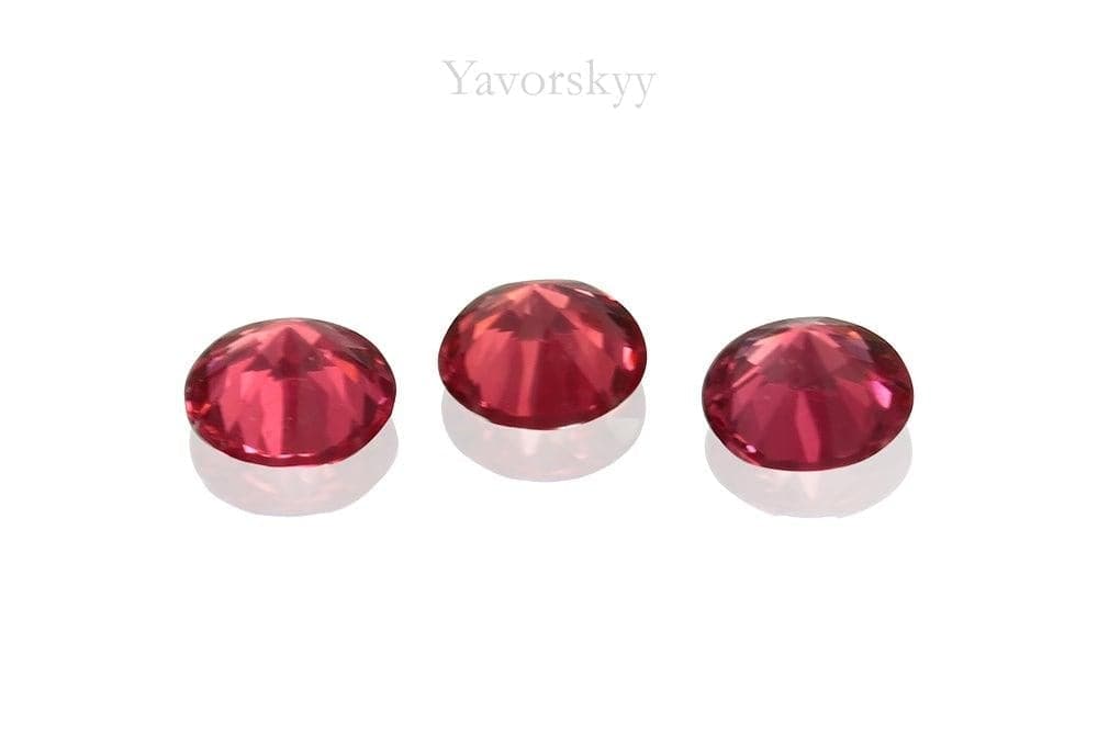Bottom view picture of red spinel 0.09 carat