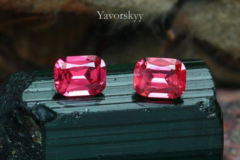 Red Spinel 0.40 ct / 2 pcs - Yavorskyy