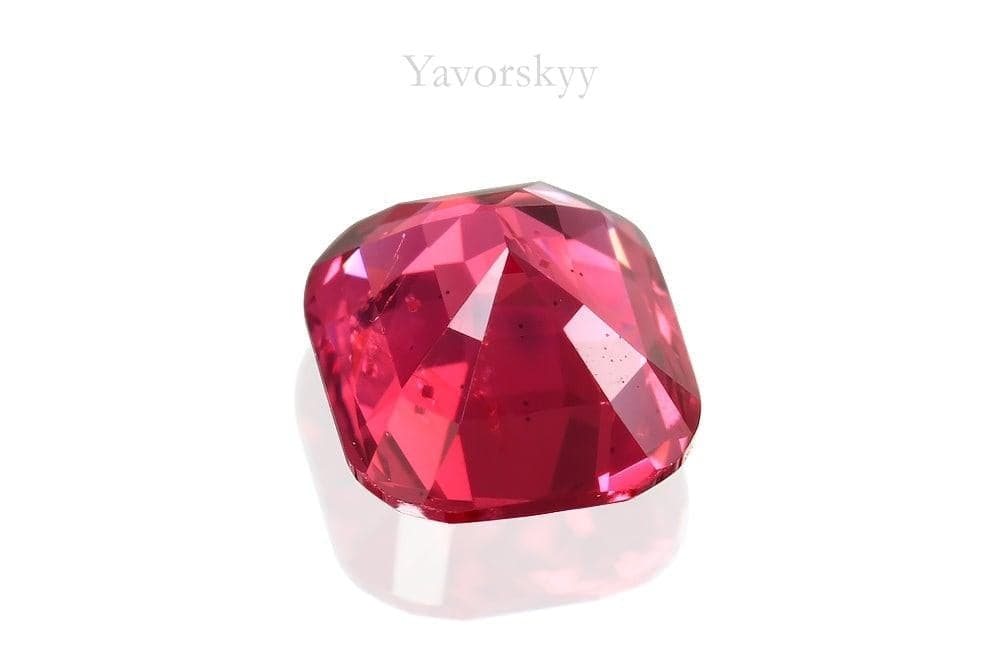 Cushion red Spinel 0.69carat back view picture