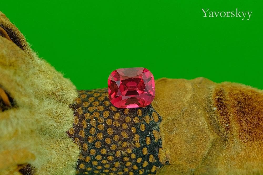 The picture of red Spinel 0.69ct