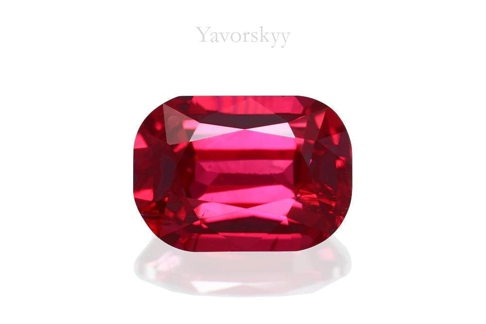 Red color spinel oval shape 0.78 carat front view picture