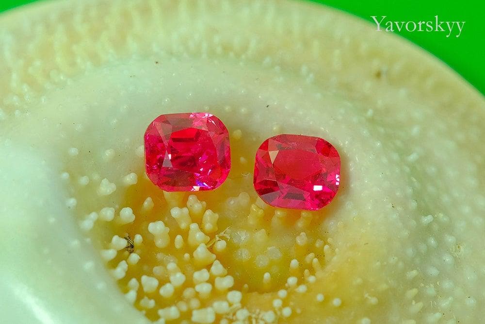 A matched pair of red spinel cushion 1.19 cts view image