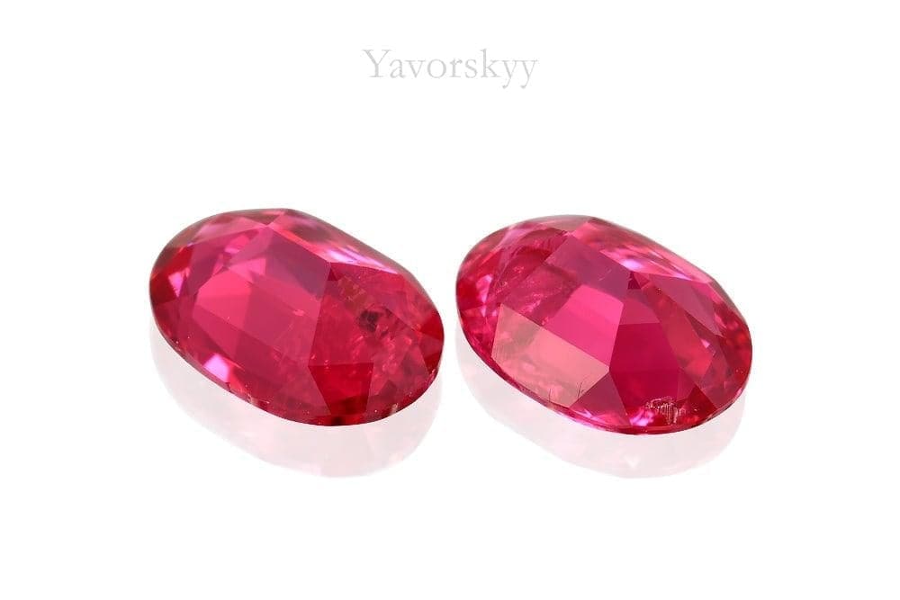 Matched pair red Spinel oval 1.23cts back view picture