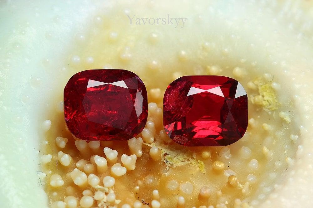 Red Spinel 1.40 cts / 2 pcs - Yavorskyy