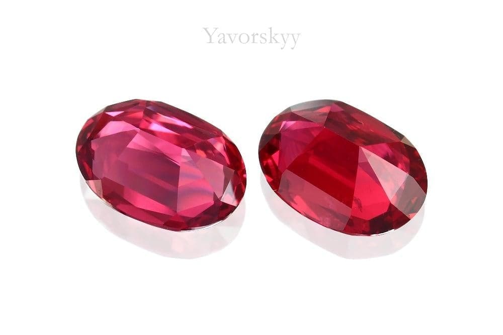 Back side image of red spinel pair 1.41 cts oval