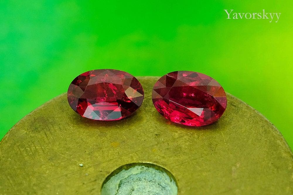 Red Spinel 1.59 ct / 2 pcs - Yavorskyy
