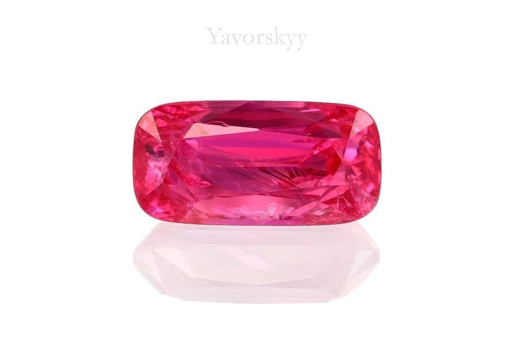 Cushion shape red spinel 1.66 cts top view picture